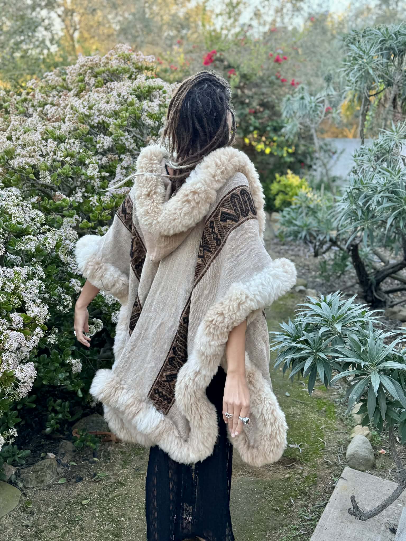 Alpaca Shawl with Hood - Boho Alpaca Wool Poncho – Omni Collection
