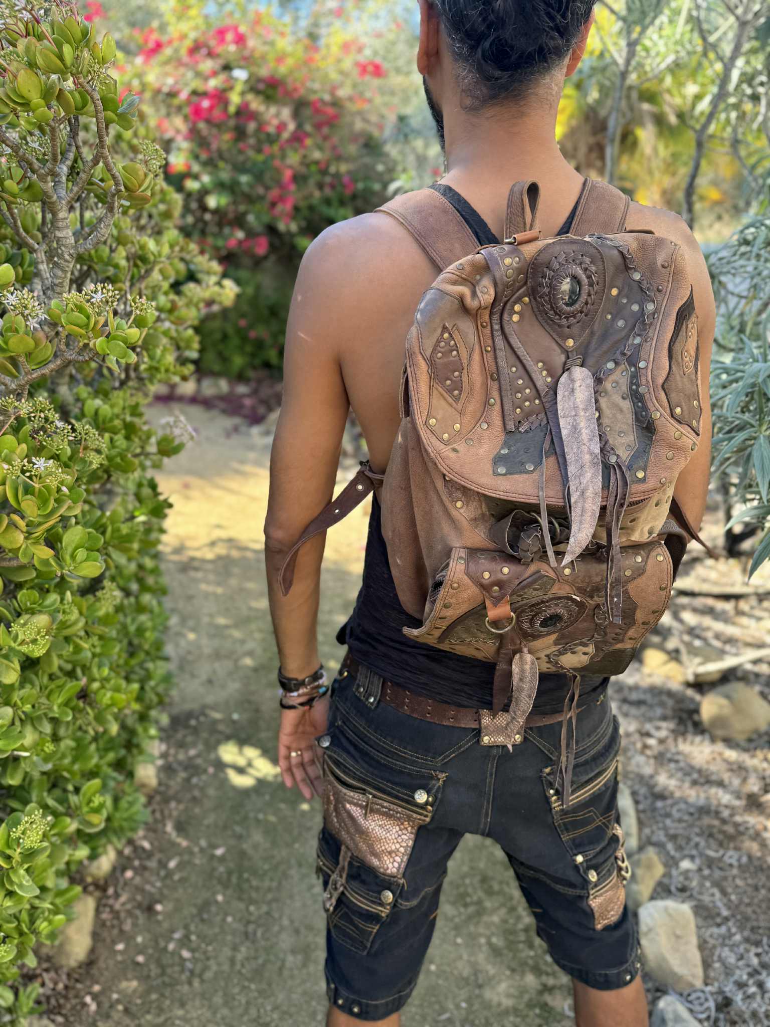 Grunge Leather Backpack – Omni Collection